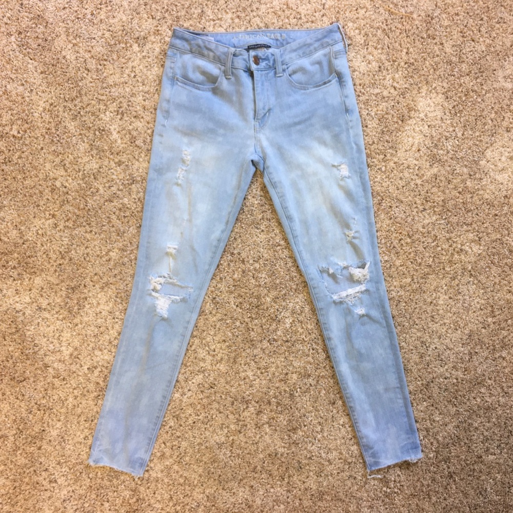Light wash jeans
